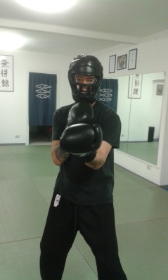Alberto's end of session posing after playing a fundamental sparring game.